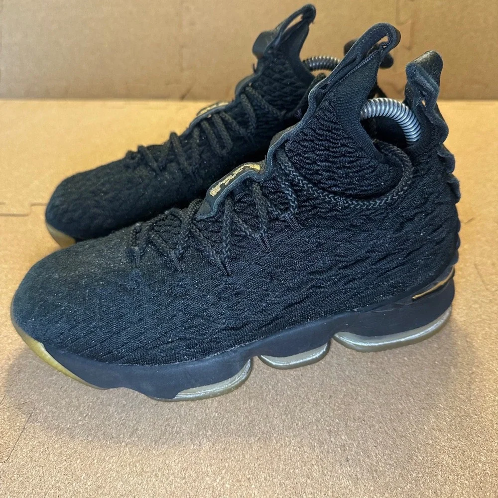 Nike LeBron 15‎ Black Gum Youth Basketball Shoes 922811-006 Kids 5.5Y